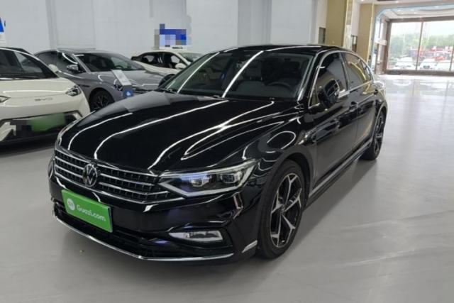 Used Volkswagen Magotan 2023 2 Million Units Limited Edition 330TSI DSG Leading Version