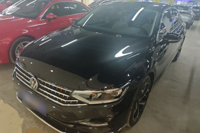 Ojetý Volkswagen Magotan 2023 2 Million Units Commemorative Edition 330TSI DSG Luxury Version