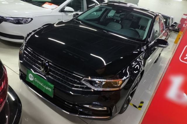 Used Volkswagen Magotan 2023 2 Million Units Commemorative Edition 330TSI DSG Luxury Version