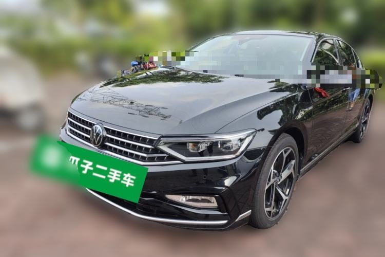 Used Volkswagen Magotan 2023 2 Million Units Commemorative Edition 330TSI DSG Luxury Version Guazi used car, China used car export, Used car for sale, Used cars, Cheapest cars for sale