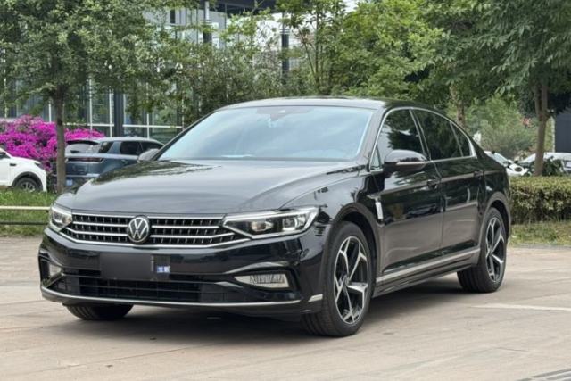 Used Volkswagen Magotan 2023 2 Million Units Commemorative Edition 330TSI DSG Luxury Version