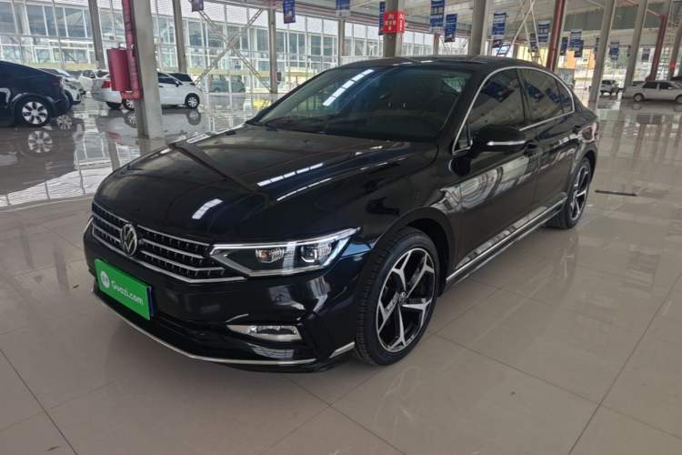 Ojetý Volkswagen Magotan 2023 2 Million Units Limited Edition 330TSI DSG Leading Version Guazi used car, China used car export, Used car for sale, Used  cars, Cheapest cars for sale