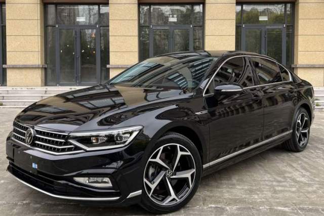 Used Volkswagen Magotan 2023 2 Million Units Commemorative Edition 330TSI DSG Luxury Version