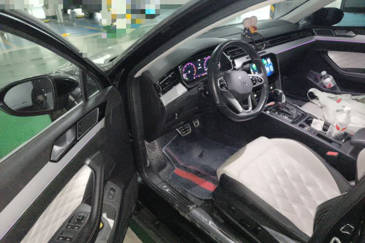 Used Volkswagen Magotan 2023 2 Million Units Commemorative Edition 330TSI DSG Luxury Version Driver Seat