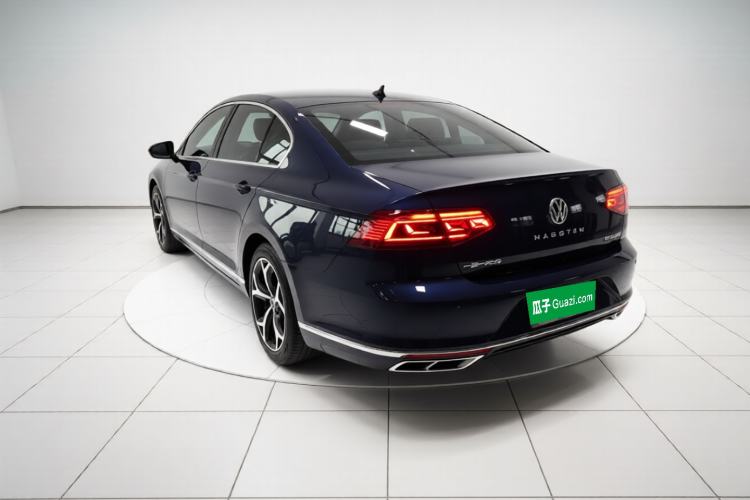 Used Volkswagen Magotan 2023 2 Million Units Commemorative Edition 330TSI DSG Luxury Version Exterior 2