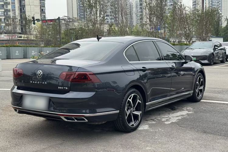 Used Volkswagen Magotan 2023 2 Million Units Limited Edition 330TSI DSG Leading Version Exterior 6