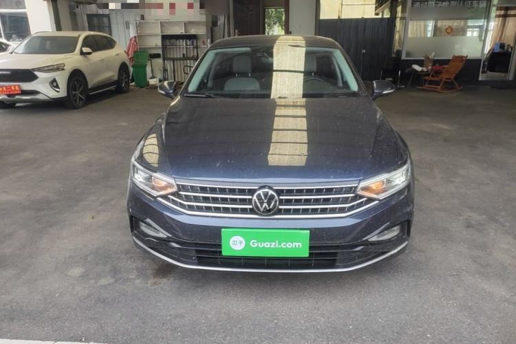 Used Volkswagen Magotan 2023 2 Million Units Commemorative Edition 330TSI DSG Luxury Version Front