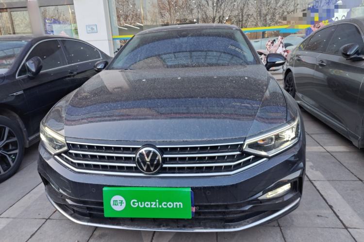 Used Volkswagen Magotan 2023 2 Million Units Commemorative Edition 330TSI DSG Luxury Version Front