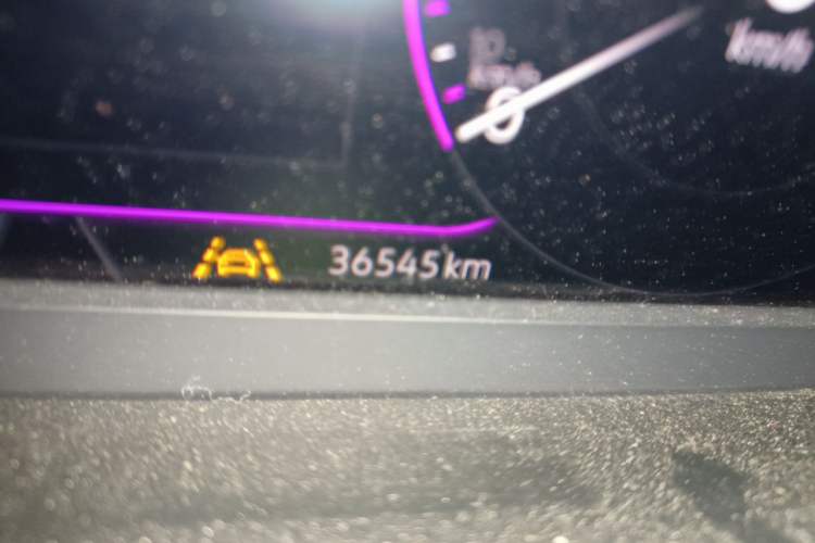 Used Volkswagen Magotan 2023 2 Million Units Commemorative Edition 330TSI DSG Luxury Version Odometer Close Up