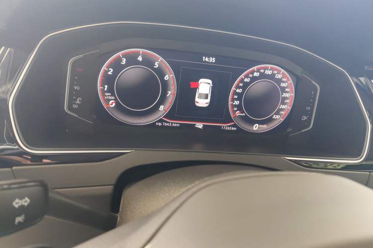 Used Volkswagen Magotan 2023 2 Million Units Limited-Edition 380TSI DSG Flagship Version Odometer Close Up