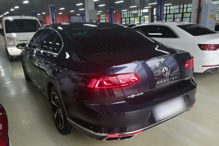Used Volkswagen Magotan 2023 2 Million Units Commemorative Edition 330TSI DSG Luxury Version Rear Left 45 Deg