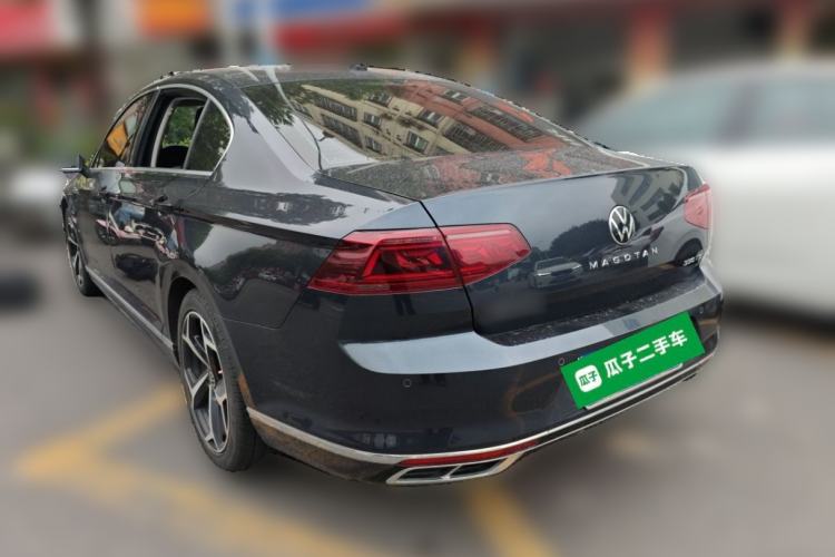 Used Volkswagen Magotan 2023 2 Million Units Commemorative Edition 330TSI DSG Luxury Version Rear Left 45 Deg