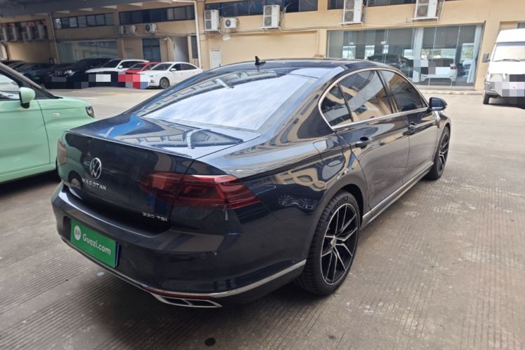 Used Volkswagen Magotan 2023 2 Million Units Commemorative Edition 330TSI DSG Luxury Version Rear Right 45 Deg
