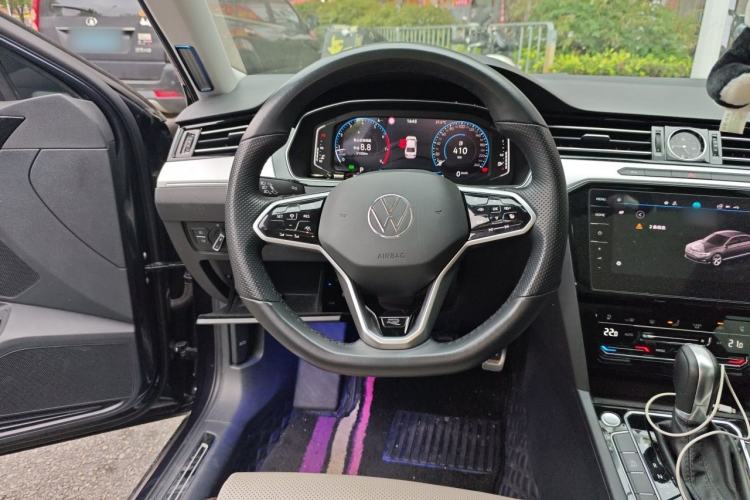 Used Volkswagen Magotan 2023 2 Million Units Commemorative Edition 330TSI DSG Luxury Version Steering Wheel