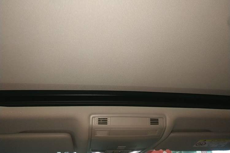 Used Volkswagen Magotan 2023 2 Million Units Commemorative Edition 330TSI DSG Luxury Version Headliner