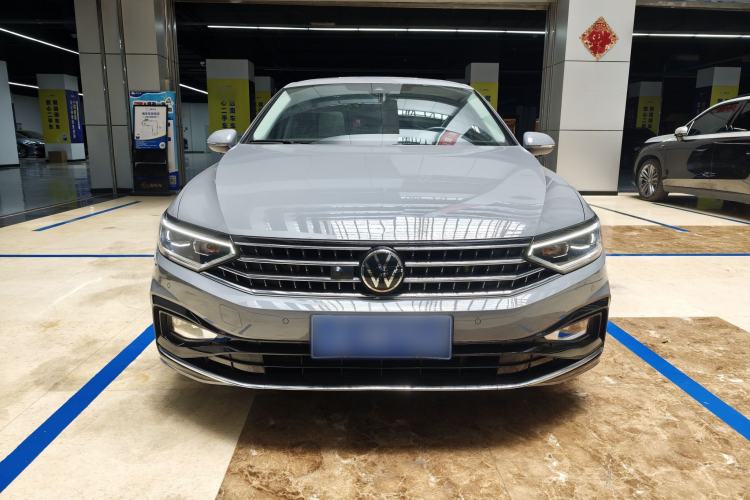 Used Volkswagen Magotan 2023 2 Million Units Commemorative Edition 330TSI DSG Luxury Version Exterior 1
