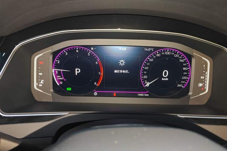Used Volkswagen Magotan 2023 2 Million Units Commemorative Edition 330TSI DSG Luxury Version Instrument Cluster