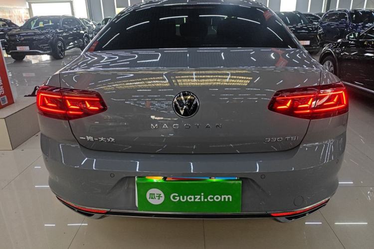 Used Volkswagen Magotan 2023 2 Million Units Commemorative Edition 330TSI DSG Luxury Version Rear