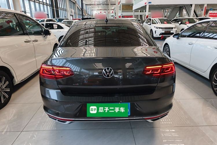 Used Volkswagen Magotan 2023 2 Million Units Commemorative Edition 330TSI DSG Luxury Version Rear