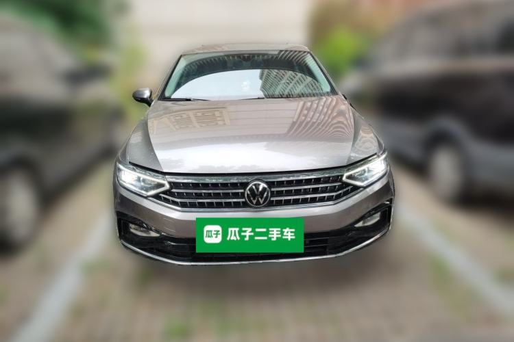 Used Volkswagen Magotan 2023 2 Million Units Commemorative Edition 330TSI DSG Luxury Version Front
