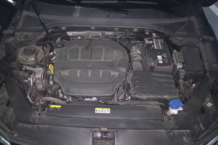 Used Volkswagen Magotan 2023 2 Million Units Commemorative Edition 330TSI DSG Luxury Version Engine Bay