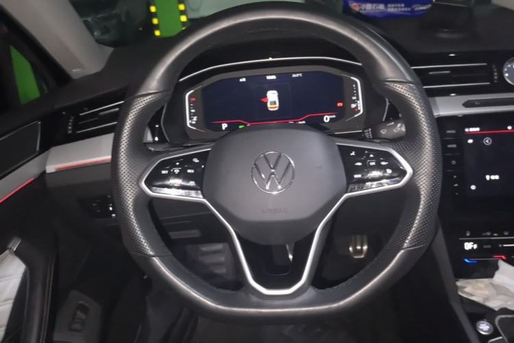 Used Volkswagen Magotan 2023 2 Million Units Commemorative Edition 330TSI DSG Luxury Version Steering Wheel