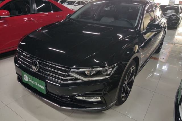 Used Volkswagen Magotan 2024 2 Million Units Zhongxiang Version 330TSI DSG Luxury Edition