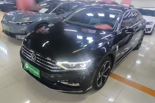 Used Volkswagen Magotan 2024 2 Million Units Zhongxiang Version 330TSI DSG Luxury Edition