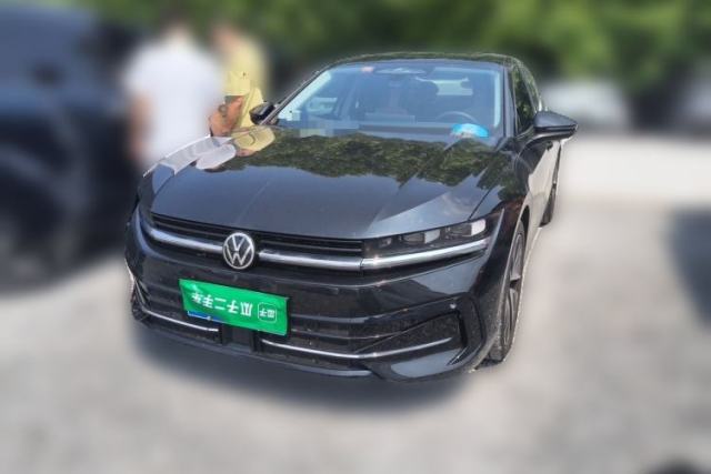 Używany Volkswagen Magotan 2024 380TSI DSG Ultimate Edition