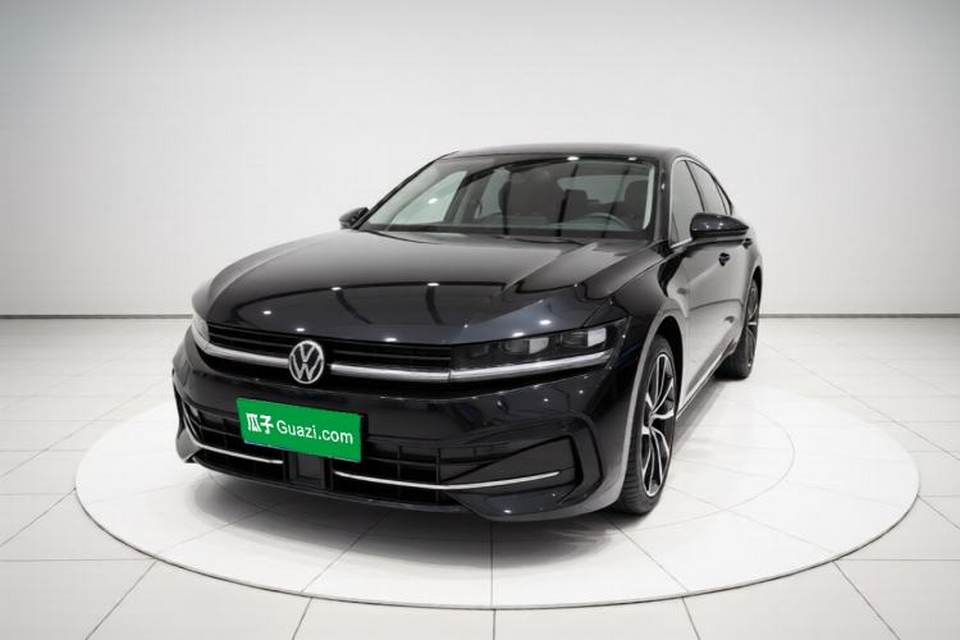 Volkswagen Magotan 2024