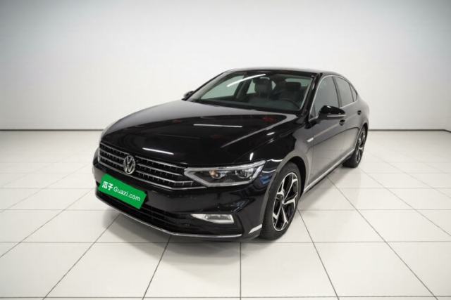 Ojetý Volkswagen Magotan 2024 2 Million Units Zhongxiang Version 330TSI DSG Luxury Edition