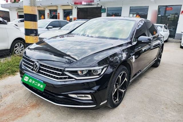 Used Volkswagen Magotan 2024 2 Million Units Zhongxiang Version 330TSI DSG Luxury Edition