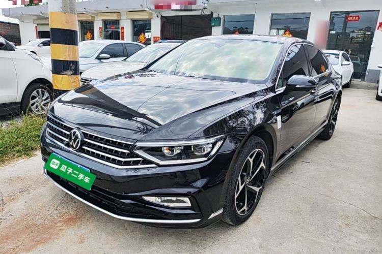 Used Volkswagen Magotan 2024 2 Million Units Zhongxiang Version 330TSI DSG Luxury Edition Guazi used car, China used car export, Used car for sale, Used  cars, Cheapest cars for sale