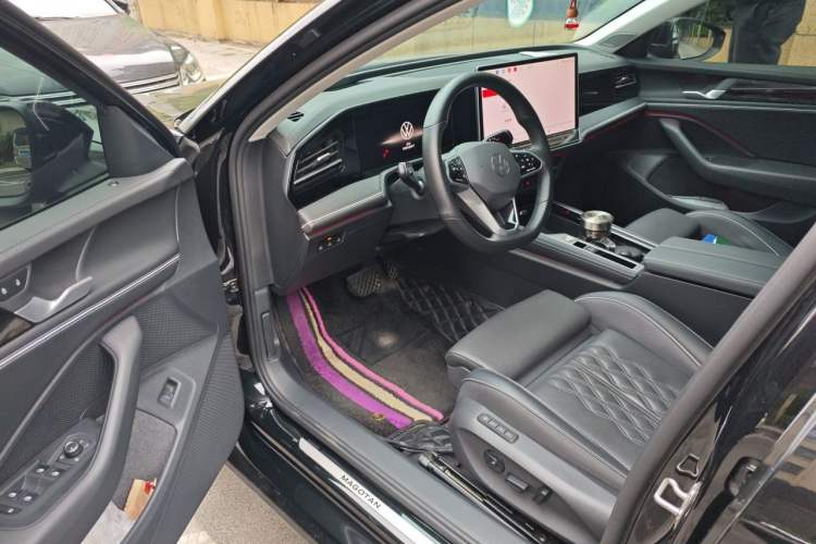 Used Volkswagen Magotan 2024 380TSI DSG Ultimate Edition Driver Seat
