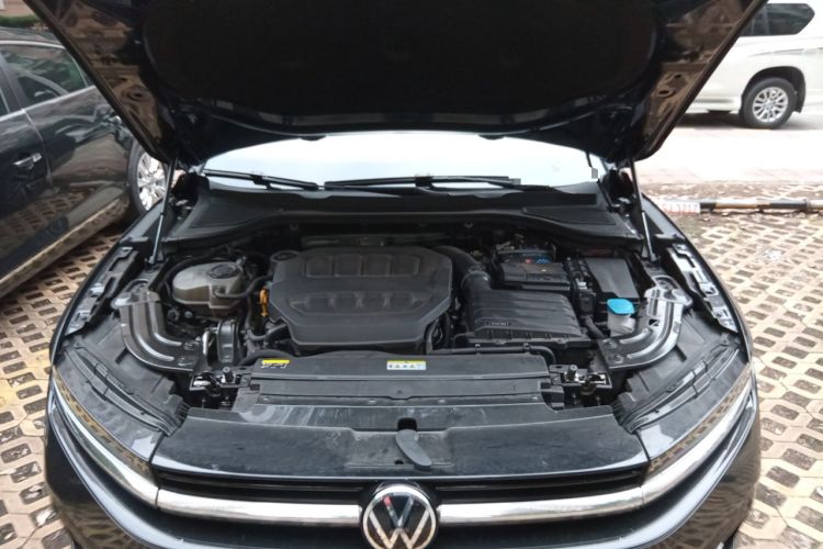 Used Volkswagen Magotan 2024 380TSI DSG Ultimate Edition Engine Bay