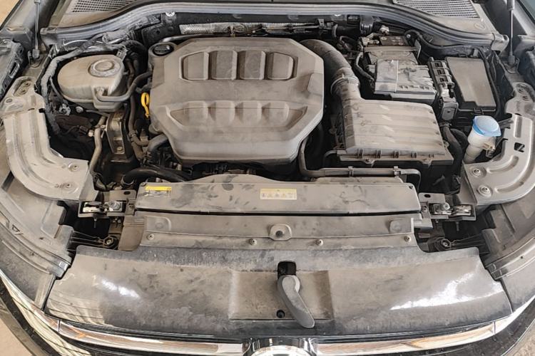 Used Volkswagen Magotan 2024 380TSI DSG Prestige Edition DaMai Package Engine Bay