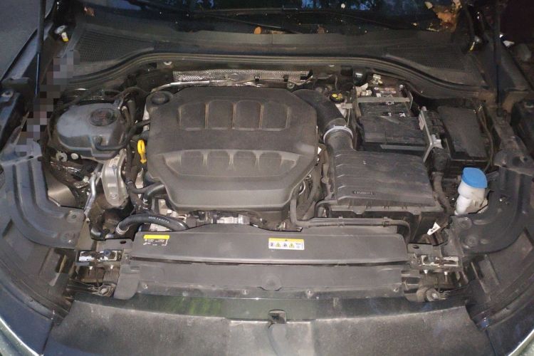 Used Volkswagen Magotan 2024 380TSI DSG Prestige Edition DaMai Package Engine Bay