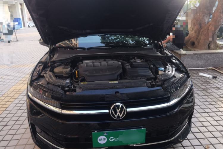 Used Volkswagen Magotan 2024 380TSI DSG Prestige Edition DaMai Package Engine Bay