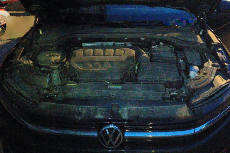 Used Volkswagen Magotan 2024 380TSI DSG Prestige Edition DaMai Package Engine Bay