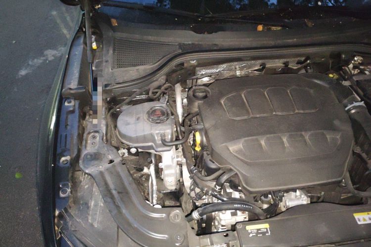 Used Volkswagen Magotan 2024 380TSI DSG Prestige Edition DaMai Package Engine Bay Right