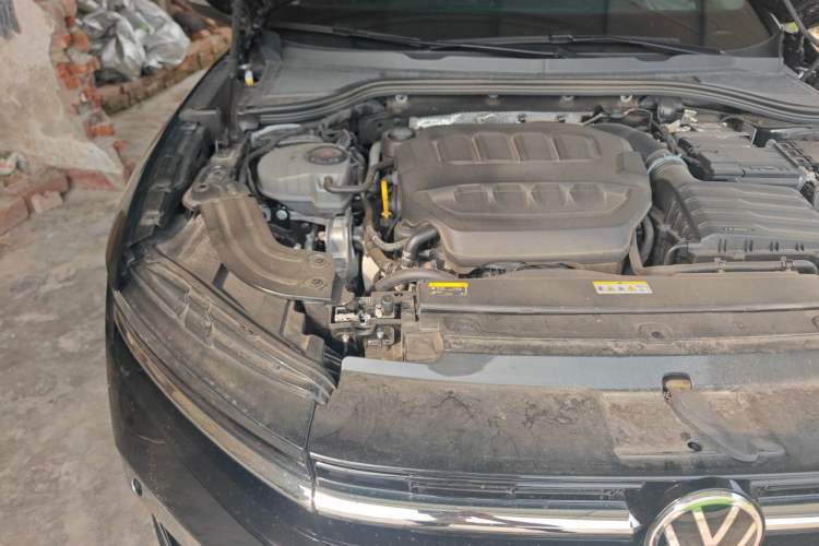 Used Volkswagen Magotan 2024 380TSI DSG Prestige Edition DaMai Package Engine Bay Right