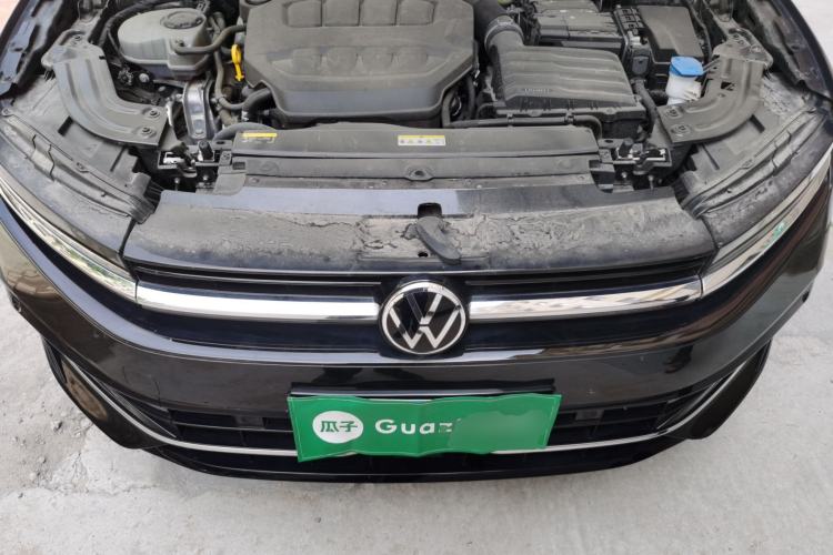 Used Volkswagen Magotan 2024 380TSI DSG Prestige Edition DaMai Package Engine Bay