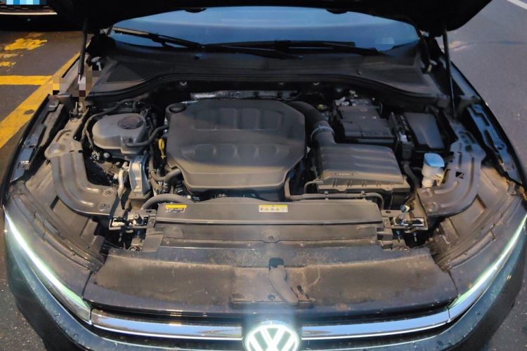 Used Volkswagen Magotan 2024 380TSI DSG Prestige Edition DaMai Package Engine Bay