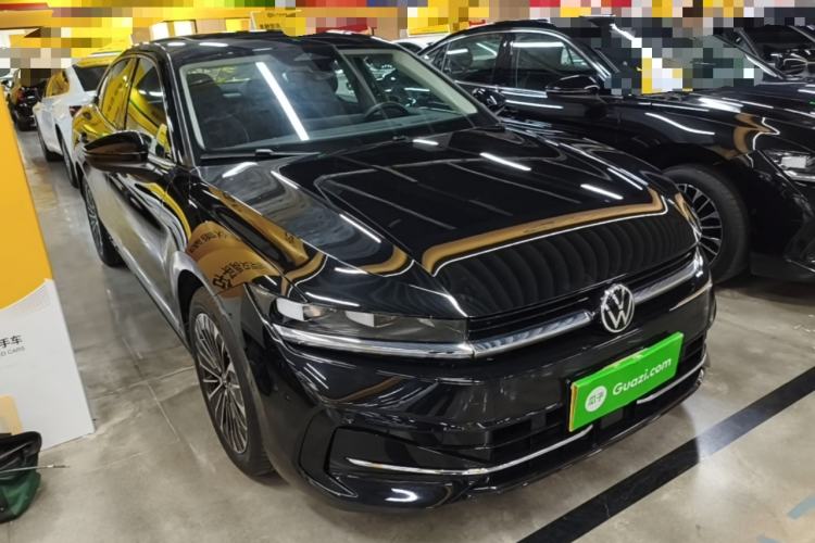 Used Volkswagen Magotan 2024 380TSI DSG Prestige Edition DaMai Package Exterior 1
