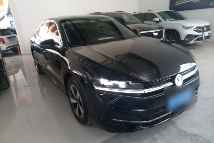 Used Volkswagen Magotan 2024 300TSI DSG Prestige Edition—A Real Eye-Catcher Exterior 1