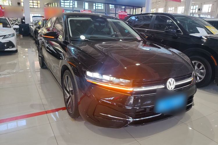 Used Volkswagen Magotan 2024 380TSI DSG Prestige Edition DaMai Package Exterior 1