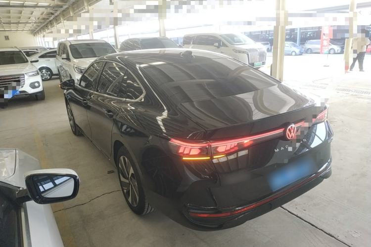 Used Volkswagen Magotan 2024 300TSI DSG Prestige Edition—A Real Eye-Catcher Exterior 2