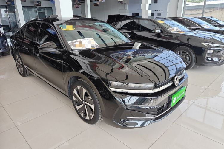 Used Volkswagen Magotan 2024 300TSI DSG Prestige Edition—A Real Eye-Catcher Exterior 2