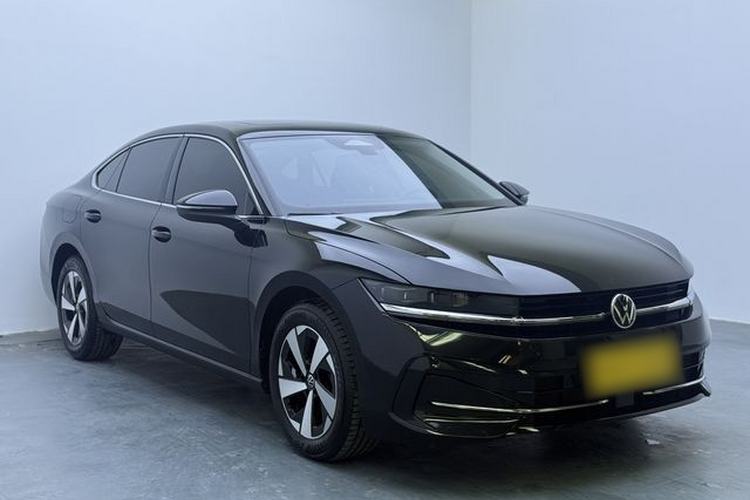 Used Volkswagen Magotan 2024 300TSI DSG Prestige Edition—A Real Eye-Catcher Exterior 2