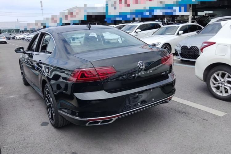 Used Volkswagen Magotan 2024 2 Million Units Zhongxiang Version 330TSI DSG Luxury Edition Exterior 2